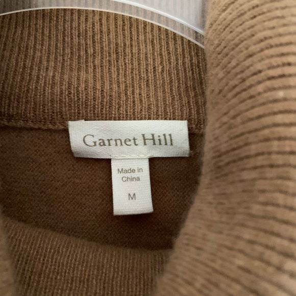 Garnet Hill camel wool/cashmere blend oversized turtleneck sweater - Picture 3 of 8